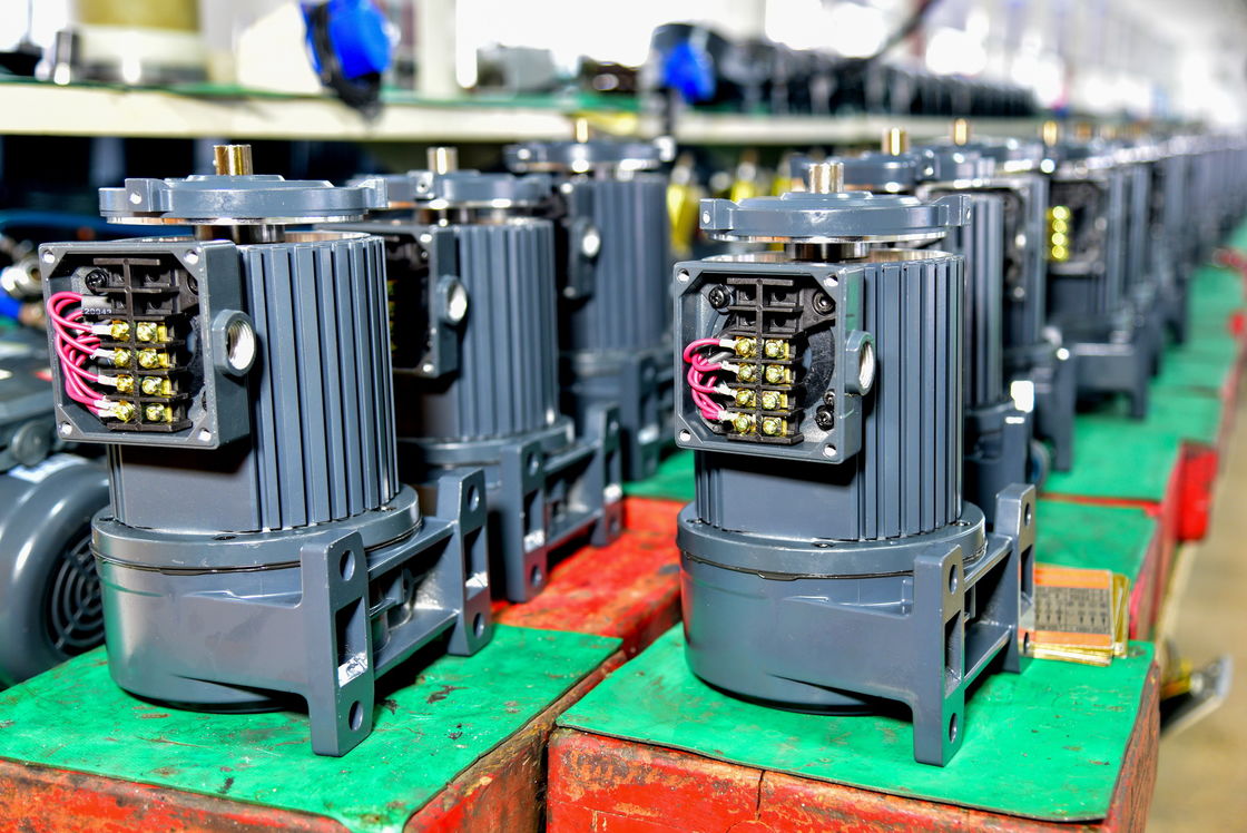 CV 1500W 2HP AC DİŞLİ MOTOR 32MM ŞAFT CH32-1500 CH CV REDÜKTÖR MOTOR 3 FAZLI REDÜKTÖR MOTORU ELEKTRİK MOTORU ŞANZIMAN